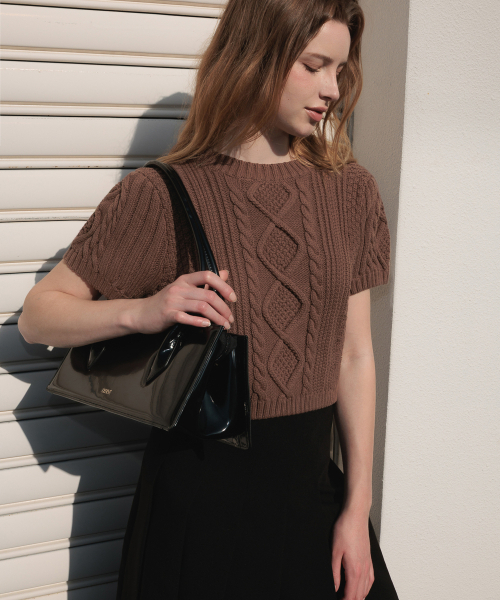 DEHEVE（デヘヴェ）の「Half Sleeve Cable Knit [Brown]（ニット/セーター・レディース・ブラウン・FREE）」の6枚目の写真