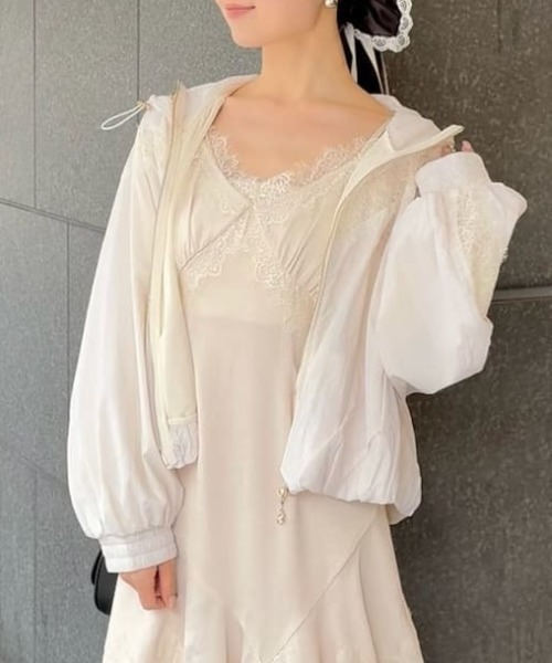 SNIDEL（スナイデル）の「【Chacott】コラボナイロンレースブルゾン（ブルゾン・レディース・ライム/ピンク/オフホワイト・F）」の20枚目の写真