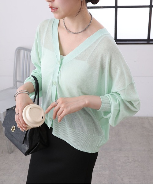 COLONY 2139（コロニートゥーワンスリーナイン）の「シアーVネックカーディガン（カーディガン/ボレロ・レディース・ピンク/ブラウン/ライトグレー/ブラック/アイボリー/ミント・FREE）」の5枚目の写真