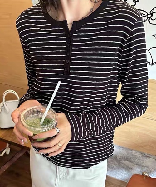 DAY CLOSET（デイ クローゼット）の「【伸縮性有】長袖 ボーダー柄 ヘンリーネック カットソー レディース（Tシャツ/カットソー・レディース・ホワイト系その他/ブラック系その他・L/M）」の2枚目の写真
