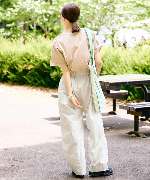 SLOBE IENA(スローブイエナ)の「《WEB限定/追加》撥水タフタタックギャザーイージーパンツ(その他パンツ・レディース・ブラック/アイボリー/サックスブルー・36/38)」の10枚目の写真