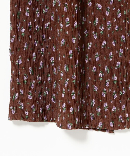 Ray BEAMS（レイビームス）の「フラワー プリント カットアウト ワンピース（ワンピース・レディース・ダークブラウン/ブラック・ONE SIZE）」の6枚目の写真