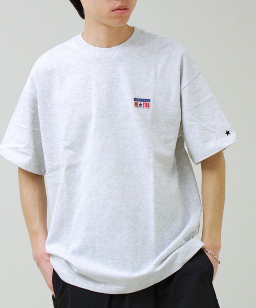 CONVERSE(コンバース)の「【CONVERSE】プレートロゴ 半袖Tシャツ(Tシャツ/カットソー・メンズ・アイボリー/ネイビー/ホワイト/ブラック・L/M)」の2枚目の写真