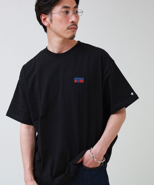 CONVERSE(コンバース)の「【CONVERSE】プレートロゴ 半袖Tシャツ(Tシャツ/カットソー・メンズ・アイボリー/ネイビー/ホワイト/ブラック・L/M)」の3枚目の写真