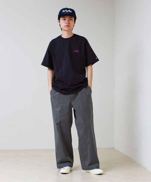 CONVERSE(コンバース)の「【CONVERSE】プレートロゴ 半袖Tシャツ(Tシャツ/カットソー・メンズ・アイボリー/ネイビー/ホワイト/ブラック・L/M)」の9枚目の写真
