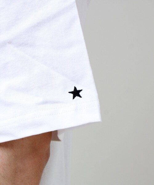 CONVERSE(コンバース)の「【CONVERSE】プレートロゴ 半袖Tシャツ(Tシャツ/カットソー・メンズ・アイボリー/ネイビー/ホワイト/ブラック・L/M)」の15枚目の写真