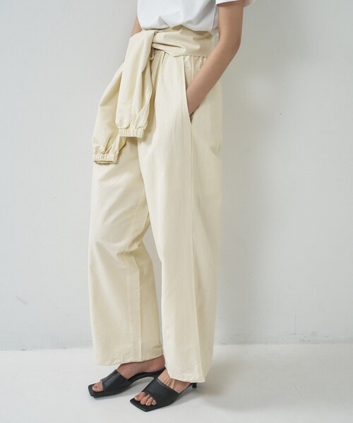 GALLEST（ギャレスト）の「【一部店舗限定】ウエストラップジョガーパンツ（その他パンツ・レディース・ベージュ/オフホワイト/ブラック・38）」の18枚目の写真