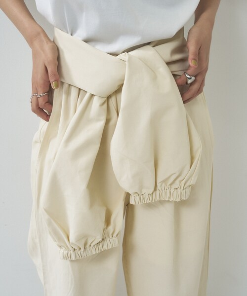 GALLEST（ギャレスト）の「【一部店舗限定】ウエストラップジョガーパンツ（その他パンツ・レディース・ベージュ/オフホワイト/ブラック・38）」の14枚目の写真