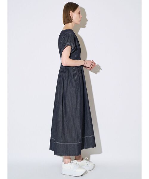 ELENDEEK（エレンディーク）の「ウエストタックワンピース（ワンピース・レディース・ベージュ/インディゴブルー・02/01）」の17枚目の写真