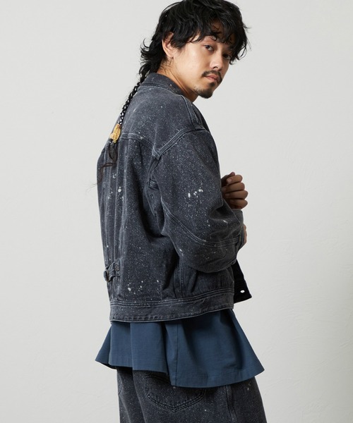 Lee(リー)の「SUPERSIZED ビッグシルエットカウボーイデニムジャケット/ギャラクティックウォッシュ セットアップ対応(デニムジャケット・メンズ・ブルー/ブラック系その他・MEDIUM/SMALL/LARGE)」の3枚目の写真