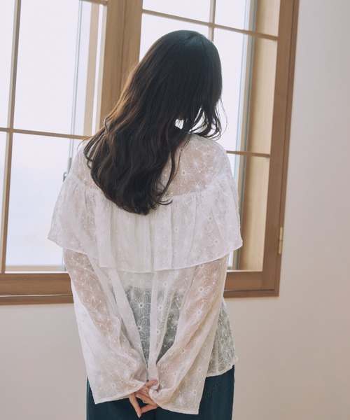 Alumu.(エルム)の「AM650304シアーレースフリルブラウス(シャツ/ブラウス・レディース・オフホワイト・FREE)」の9枚目の写真