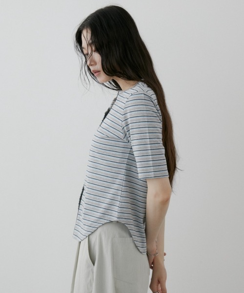 Aunt Marie's(アントマリーズ)の「マルチボーダースナップボタンTシャツ(Tシャツ/カットソー・レディース・ホワイト/グレー/ブラック・FREE)」の11枚目の写真