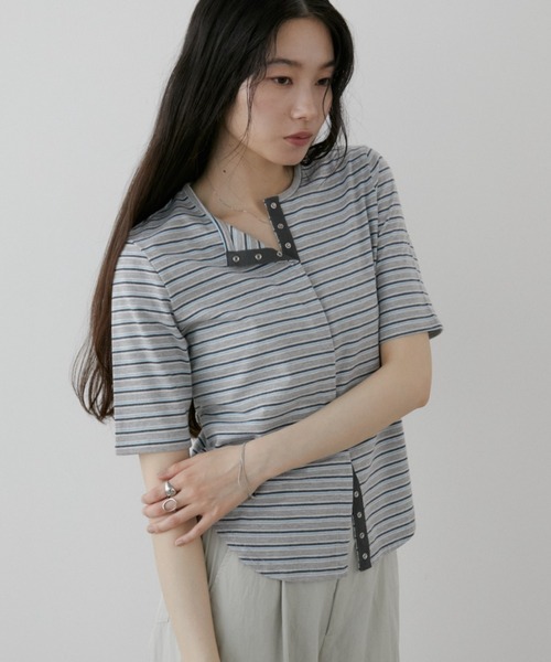 Aunt Marie's(アントマリーズ)の「マルチボーダースナップボタンTシャツ(Tシャツ/カットソー・レディース・ホワイト/グレー/ブラック・FREE)」の13枚目の写真