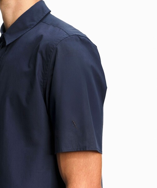 AIGLE(エーグル)の「リラックスフィット コットン半袖シャツ(シャツ/ブラウス・メンズ・ダークネイビー・L/M/S/XL)」の4枚目の写真