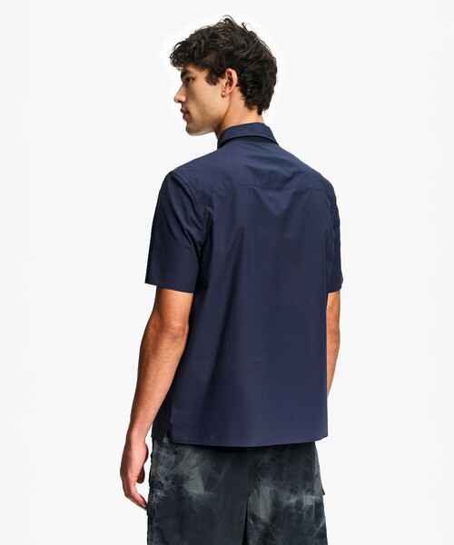 AIGLE(エーグル)の「リラックスフィット コットン半袖シャツ(シャツ/ブラウス・メンズ・ダークネイビー・L/M/S/XL)」の5枚目の写真
