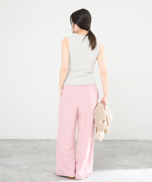 IENA(イエナ)の「FLORE FLORE/フローレフローレ DEWITANK タンクトップ(タンクトップ・レディース・チャコールグレー/ブラック/ブルー系その他・FREE)」の18枚目の写真