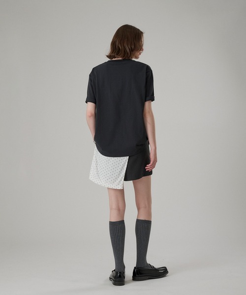 ONCILY（オンシェリー）の「FUNCTION HEART LOGO T-SHIRT / ファンクションハートロゴTシャツ（Tシャツ/カットソー・メンズ・ホワイト/ホワイト系その他/ブラック/ブラック系その他/ホワイト系その他2/ホワイト系その他3/ブラック系その他2/ブラック系その他3/ブラック系その他4/ブルー/イエロー/ピンク/ネイビー・SMALL/MEDIUM/LARGE）」の14枚目の写真