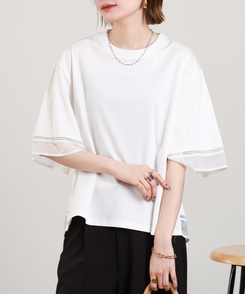 EGLANTINE(エグランティーヌ)の「EGLANTINE 袖シアーカットソー 半端袖(Tシャツ/カットソー・レディース・オフホワイト/ブラック・38)」の4枚目の写真