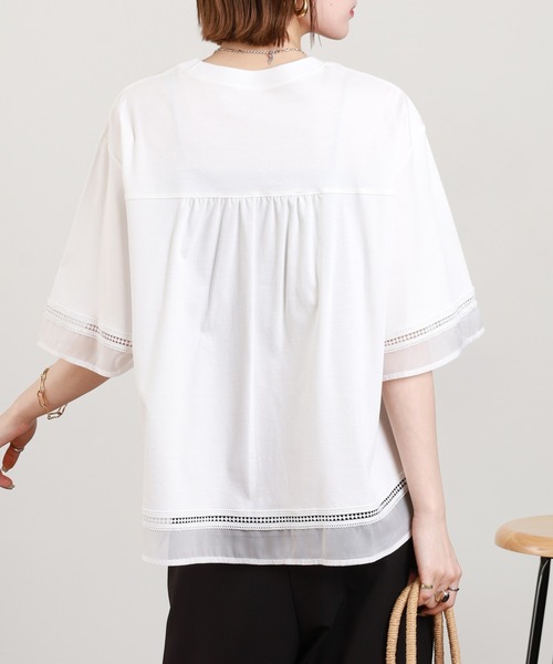 EGLANTINE(エグランティーヌ)の「EGLANTINE 袖シアーカットソー 半端袖(Tシャツ/カットソー・レディース・オフホワイト/ブラック・38)」の6枚目の写真