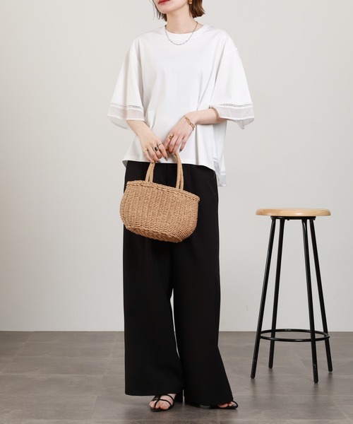 EGLANTINE(エグランティーヌ)の「EGLANTINE 袖シアーカットソー 半端袖(Tシャツ/カットソー・レディース・オフホワイト/ブラック・38)」の8枚目の写真