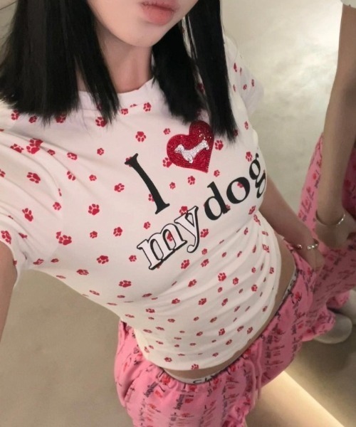 Vipoa(ヴィポア)の「アイラブDOGロゴプリントTシャツ(Tシャツ/カットソー・レディース・レッド/グレー・FREE)」の14枚目の写真