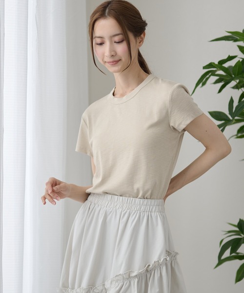 DAYRA(デイラ)の「無地 半袖 クルーネック Tシャツ トップス(Tシャツ/カットソー・レディース・ホワイト/チャコールグレー/ライトグレー/ブラック/ベージュ/ピンク・FREE)」の8枚目の写真