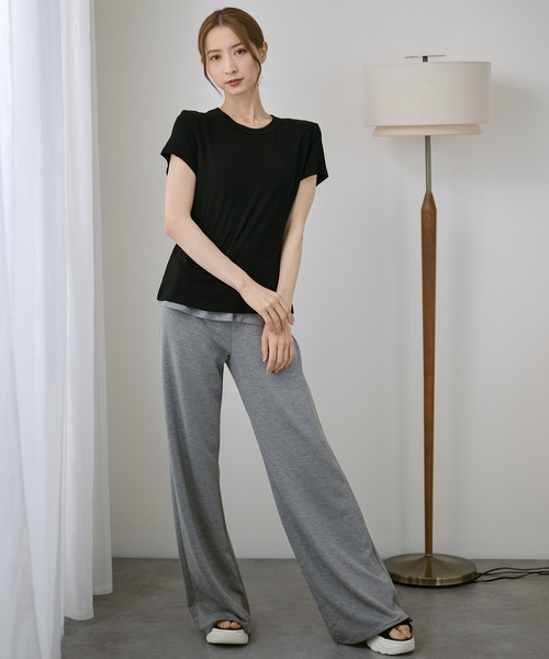 DAYRA(デイラ)の「無地 半袖 クルーネック Tシャツ トップス(Tシャツ/カットソー・レディース・ホワイト/チャコールグレー/ライトグレー/ブラック/ベージュ/ピンク・FREE)」の16枚目の写真