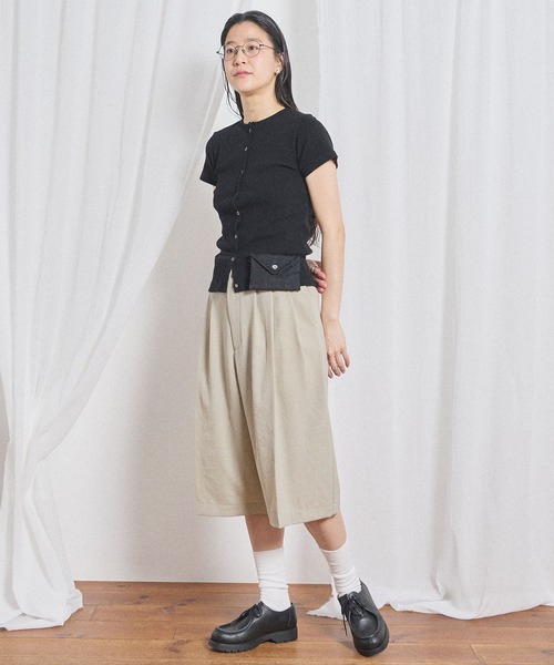 fig London(フィグロンドン)の「3tuck half pants(スラックス・レディース・ベージュ/ブラック・FREE)」の13枚目の写真