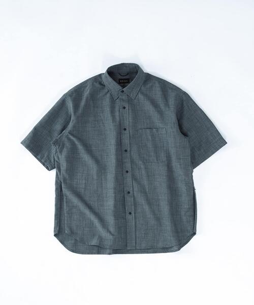 EKAL(エカル)の「『UR TECH DRYLUXE/吸水速乾/接触冷感』ハイツイストショートスリーブシャツ(シャツ/ブラウス・メンズ・グレー/グレー系その他/ネイビー・LARGE/MEDIUM)」の12枚目の写真