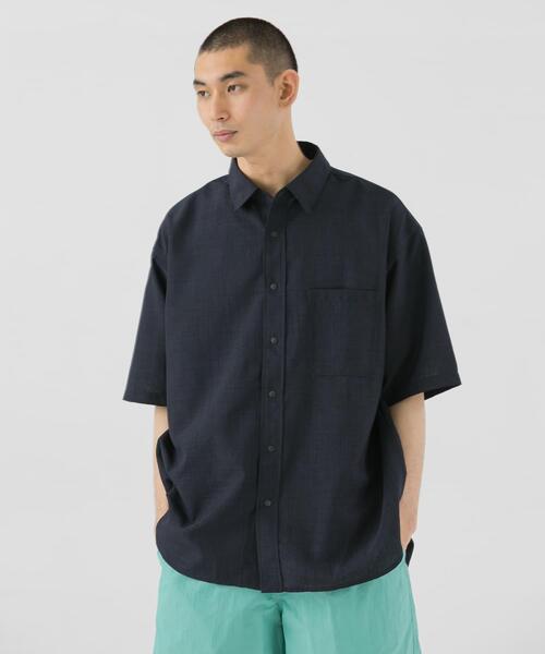 EKAL(エカル)の「『UR TECH DRYLUXE/吸水速乾/接触冷感』ハイツイストショートスリーブシャツ(シャツ/ブラウス・メンズ・グレー/グレー系その他/ネイビー・LARGE/MEDIUM)」の15枚目の写真