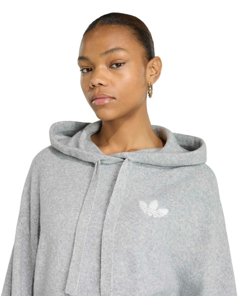 adidas(アディダス)の「adidas ESSENTIALS KNIT HOODIE / アディダス エッセンシャルズ ニット フーディー(パーカー・レディース・グレー・S/M/L)」の2枚目の写真