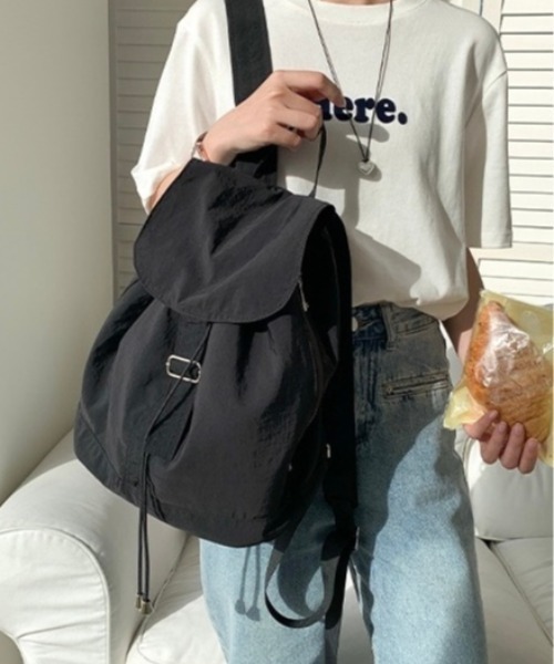 LADY LIKE(レディライク)の「シャカシャカリュックサック/ナップサック(バックパック/リュック・レディース・レッド/アイボリー/ブラック・F)」の10枚目の写真