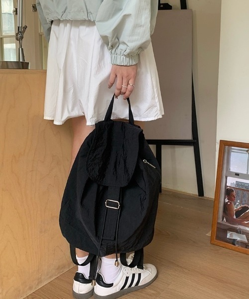 LADY LIKE(レディライク)の「シャカシャカリュックサック/ナップサック(バックパック/リュック・レディース・レッド/アイボリー/ブラック・F)」の18枚目の写真