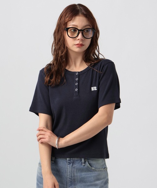 Russell Athletic(ラッセルアスレティック)の「【RUSSELL ATHLETIC (ラッセルアスレティック)】リブヘンリー半袖Tシャツ(Tシャツ/カットソー・レディース・オフホワイト/ネイビー/グレー・FREE)」の1枚目の写真