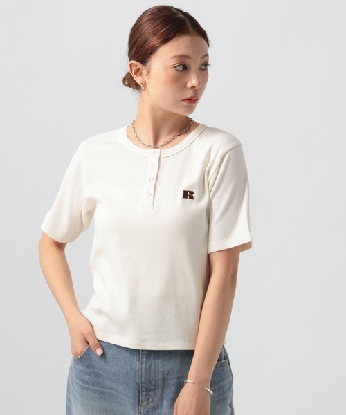 Russell Athletic(ラッセルアスレティック)の「【RUSSELL ATHLETIC (ラッセルアスレティック)】リブヘンリー半袖Tシャツ(Tシャツ/カットソー・レディース・オフホワイト/ネイビー/グレー・FREE)」の2枚目の写真