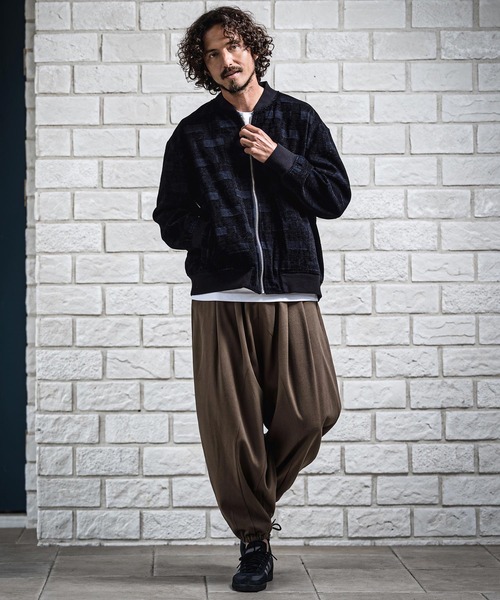 CAMBIO（カンビオ）の「mj11680- 起毛ジャガードMA-1ブルゾン(CMB-R0225)（MA-1・メンズ・ネイビー・S/L/M）」の3枚目の写真