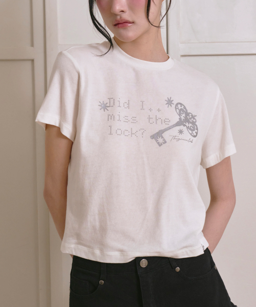 THE GREEN LAB（ザグリーンラボ）の「レタリングシンボルクロップ半袖Tシャツ[アイボリー/キ]（Tシャツ/カットソー・レディース・その他・FREE）」の3枚目の写真