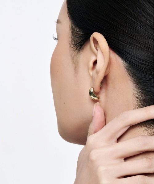 Lyvi(ライビィ)の「Nude Plump Pierce/ 金属アレルギー対応(ピアス(両耳用)・レディース・シルバー/ゴールド・FREE)」の7枚目の写真