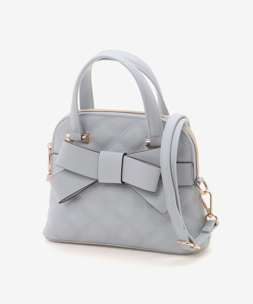 MAJESTIC LEGON(マジェスティックレゴン)の「キルティングリボンミニバッグ(ショルダーバッグ・レディース・ブラック/ブルー/アイボリー・FREE)」の14枚目の写真