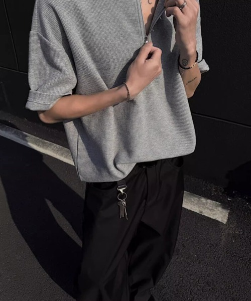 Ritzy（リッツィー）の「ハーフジップルーズ半袖 T シャツ（Tシャツ/カットソー・レディース・グレー/ブラック/ホワイト・XL/M/L）」の3枚目の写真