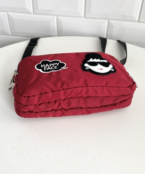 HAPPY FACE(ハッピーフェイス)の「エマ3F刺繍ショルダーRD(ショルダーバッグ・レディース・レッド・ONE SIZE)」の11枚目の写真