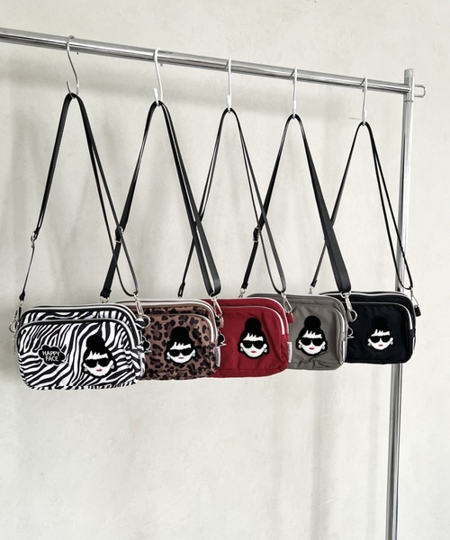 HAPPY FACE(ハッピーフェイス)の「エマ3F刺繍ショルダーRD(ショルダーバッグ・レディース・レッド・ONE SIZE)」の19枚目の写真