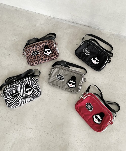 HAPPY FACE(ハッピーフェイス)の「エマ3F刺繍ショルダーRD(ショルダーバッグ・レディース・レッド・ONE SIZE)」の20枚目の写真