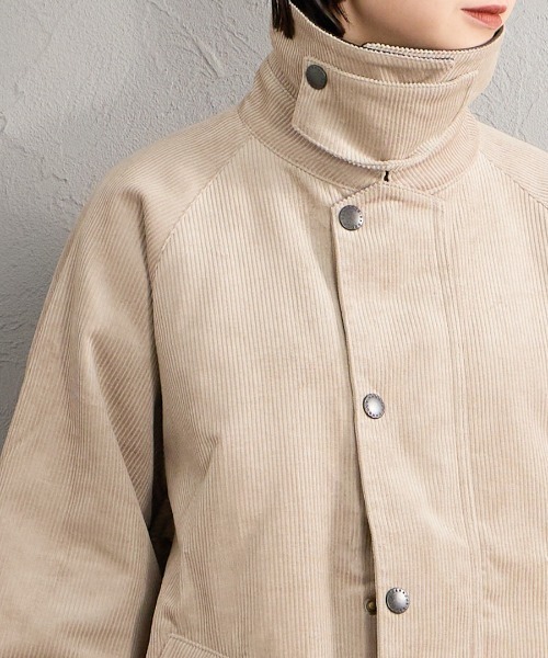 Barbour（バブアー）の「【WEB先行予約】[Barbour/バブアー] 別注 TRANSPORT トランスポートコーデュロイジャケット（その他アウター・レディース・グレイッシュベージュ/ブラウン・42/40/38/36/34）」の22枚目の写真