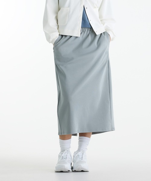 NEW BALANCE(ニューバランス)の「NB GREY スカート(スカート・レディース・サンドグレー/チャコールグレー・MEDIUM/SMALL/X-SMALL/X-LARGE/LARGE)」の1枚目の写真