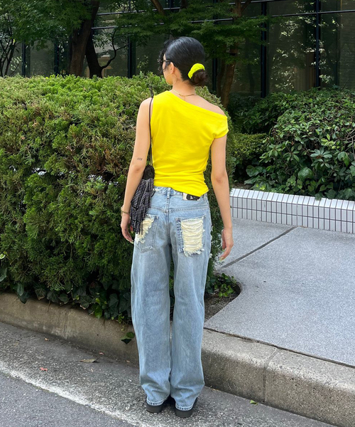 Oriens JOURNAL STANDARD(オリエンス ジャーナルスタンダード)の「アシンメトリーTシャツ(Tシャツ/カットソー・レディース・ブルー系その他/スミクロ/イエロー・FREE)」の11枚目の写真