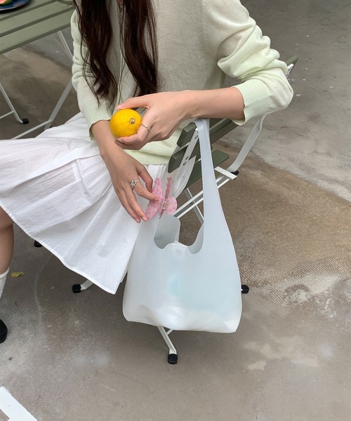 LYEON（リヨン）の「ソフトジェリーバッグ（ショルダーバッグ・レディース・ブラック/ピンク/オフホワイト/カーキ・FREE）」の7枚目の写真