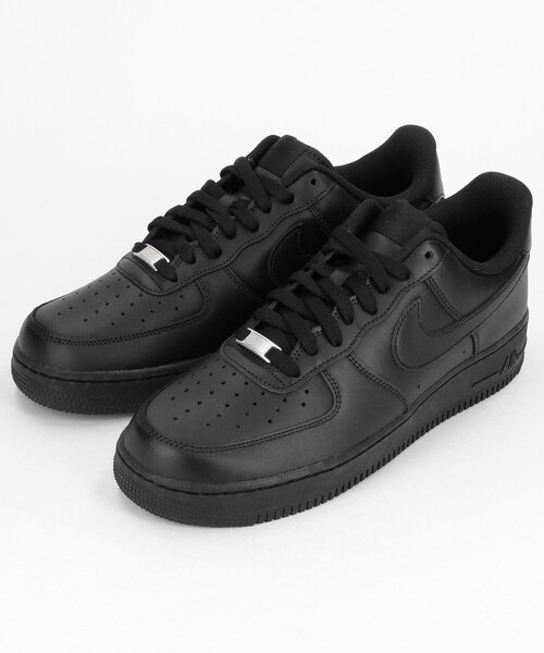 NIKE(ナイキ)の「限定展開 NIKE/ナイキ AIR FORCE 1 エアフォース1(スニーカー・メンズ・ブラック/ホワイト・27.5cm/27.0cm/28.0cm/26.5cm/26.0cm)」の1枚目の写真