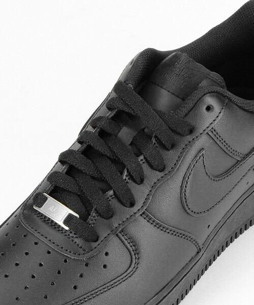 NIKE(ナイキ)の「限定展開 NIKE/ナイキ AIR FORCE 1 エアフォース1(スニーカー・メンズ・ブラック/ホワイト・27.5cm/27.0cm/28.0cm/26.5cm/26.0cm)」の5枚目の写真