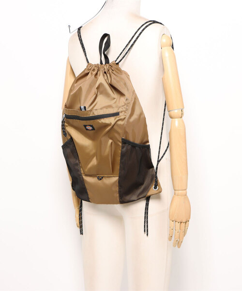 Dickies(ディッキーズ)の「【Dickies/ディッキーズ】DK ATHLETIC KNAPSACK ナップサック ユニセックス(バックパック/リュック・メンズ・ベージュ・FREE)」の6枚目の写真